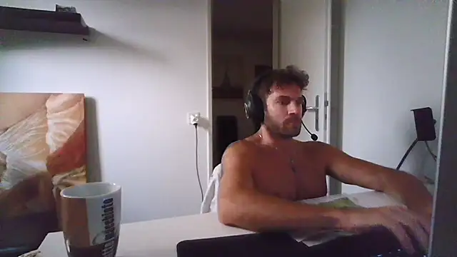 alpha-hunk Live XXX-Chat