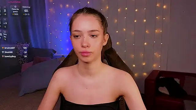 Chatroom XXX en direct de Monica_Venom