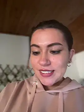 Chat +18 de NikkiNix ao vivo