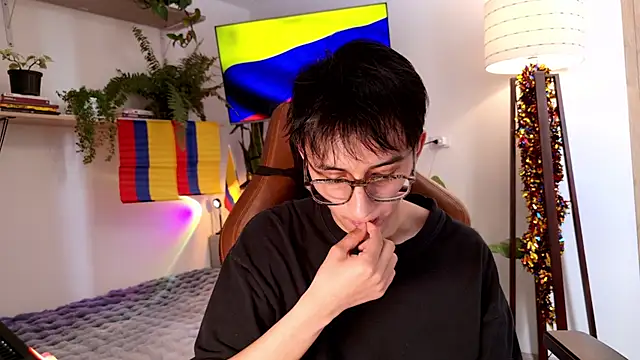 Sr_evann XXX чат на живо