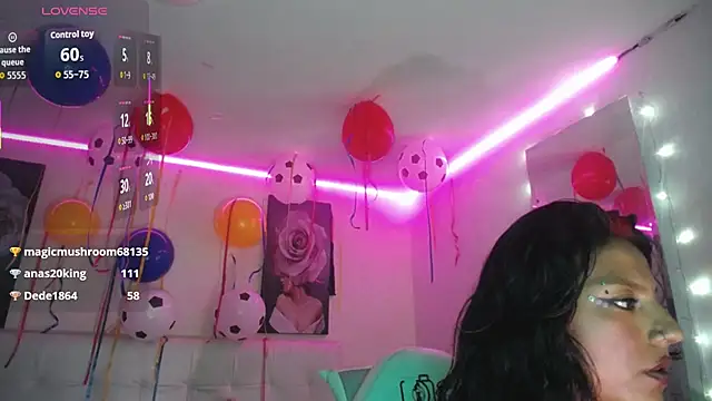 Chat +18 de SamathaMay ao vivo