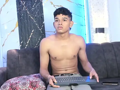 Chat XXX en directo de nova_mitchell7
