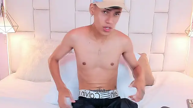 JacobFerrer 即時 XXX 聊天