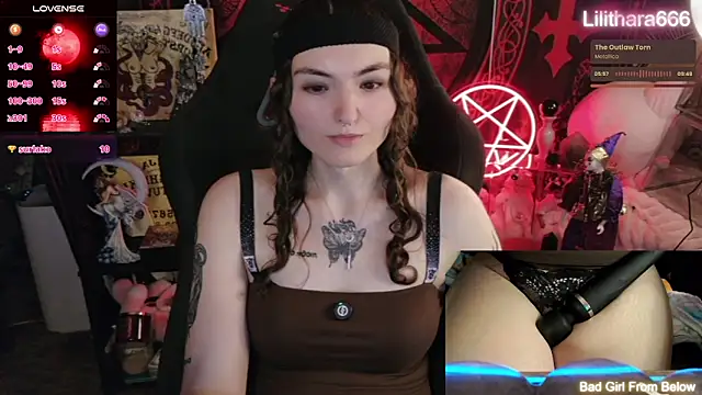 צ'אט XXX בשידור חי של Lilithara666
