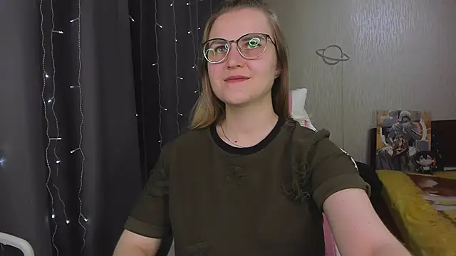 MissBrightShine's Live XXX Chat
