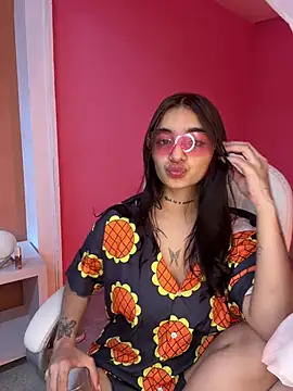 Chat XXX en directo de Abriil_cutee