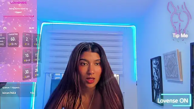 Aurora_Blazee Obrolan Langsung XXX