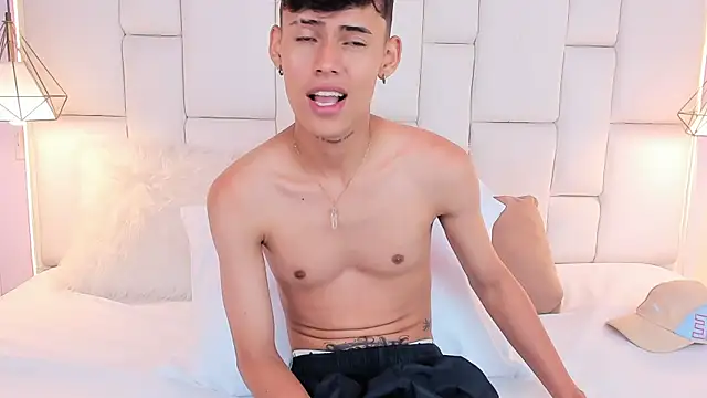 JacobFerrer Live XXX Chat