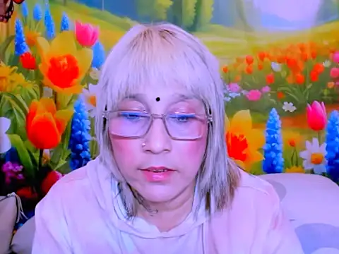 Živý XXX chat indianroxy