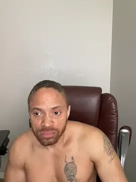 Fathero1time's Live XXX Chat
