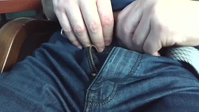 verylittletinycock Webcam Show
