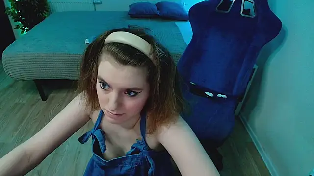 CranberryHot's Live XXX Chat