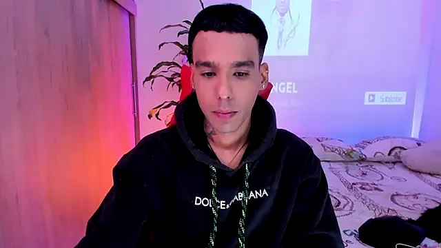 Chatroom XXX en direct de Damianwhite