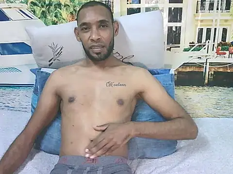Chat XXX en directo de IndianMagicMike