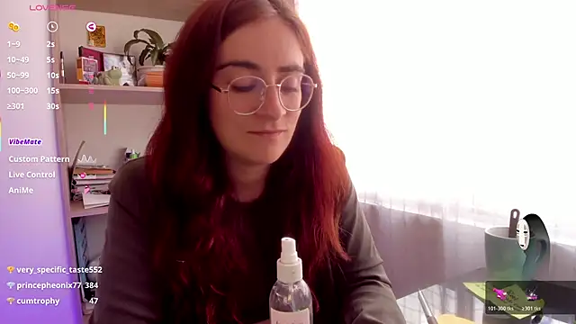 Živý XXX chat linda_giggle