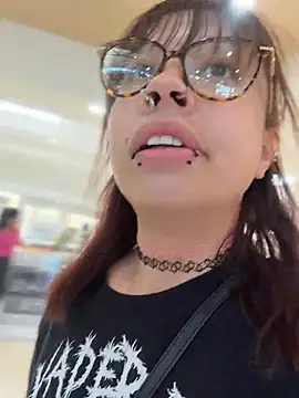 moan4mona Obrolan Langsung XXX