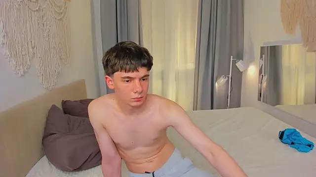 Ethan_Crowe Chat XXX live