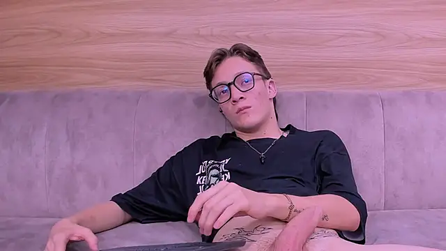 close_friends – Naživo XXX chat