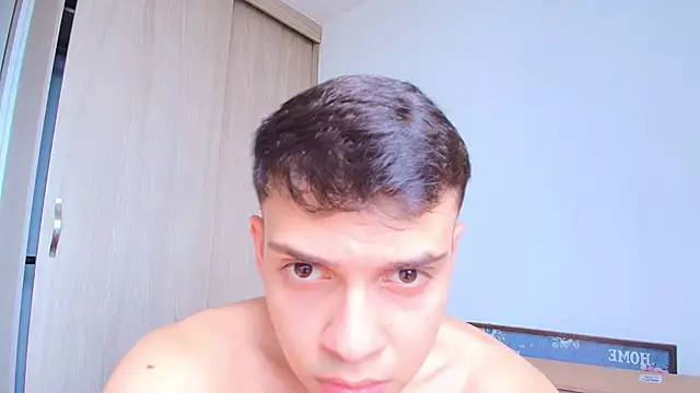 Czat XXX na żywo – james_carter1
