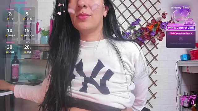 SALOME_KORLAND XXX чат на живо