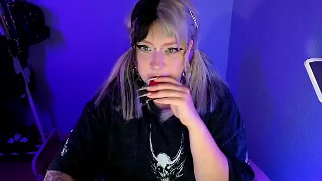 Chiibis' Live XXX Chat