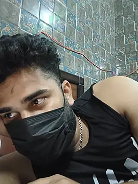 TNTBOSS01's Live XXX Chat