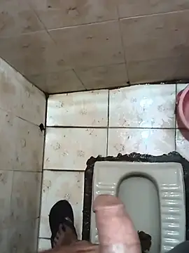 Jihadiboy_91: διαδικτυακό σόου στην κάμερα