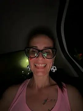 Chat +18 de NataKitten ao vivo