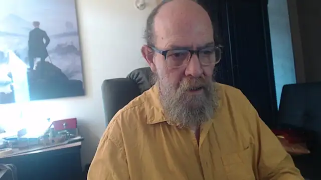Chat XXX en directo de Uncle_Hottie
