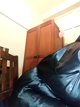AcetousAbb Chat XXX in diretta
