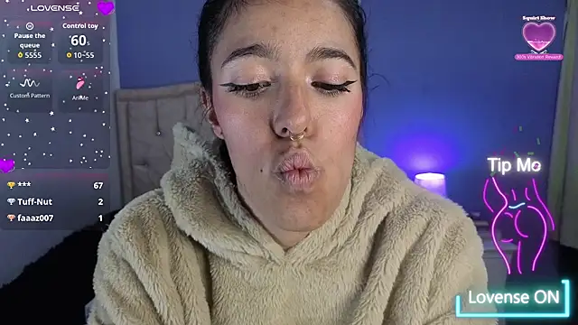 stephania_t's Live XXX Chat