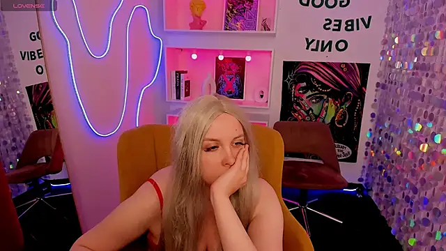 IceDafna XXX чат на живо