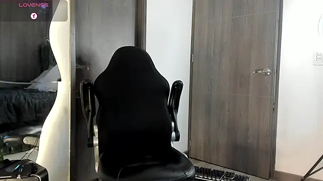 Dimitri_Bass – Live XXX-chat