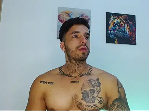 Czat XXX na żywo – Jacobb_Phoenix