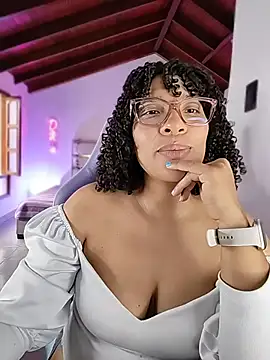 DannaBerry 라이브 XXX 채팅