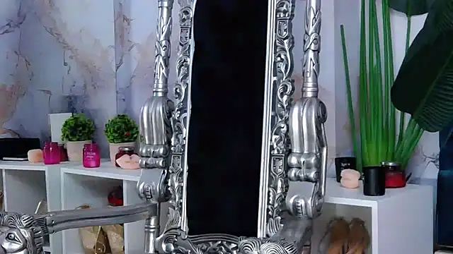 NightshadeIris – Live XXX-chat