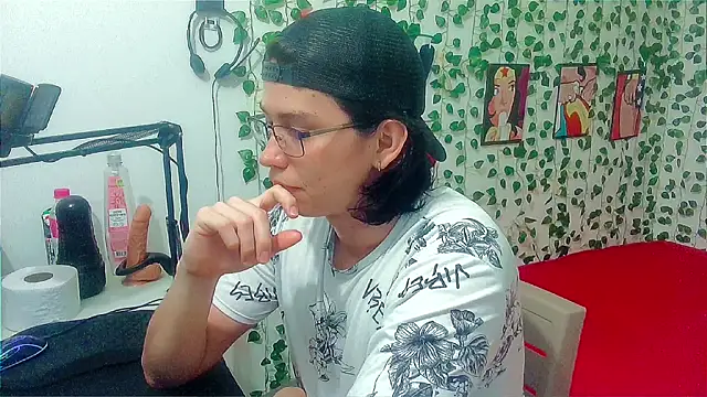 Andy_gray Chat XXX in diretta