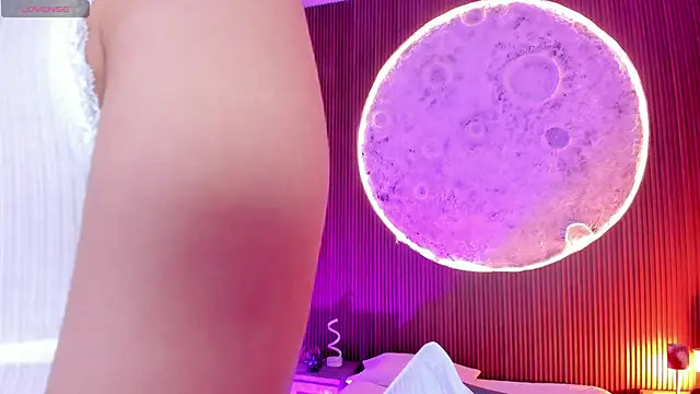 دردشة RoseCassie الجنسية المباشرة