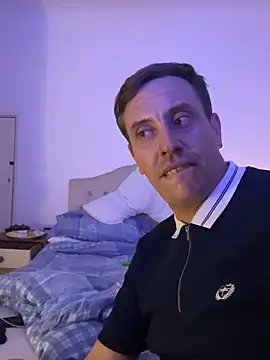 malcolm2334 – Naživo XXX chat
