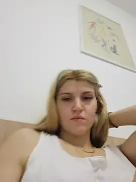 HotBlondie69 Chat XXX live