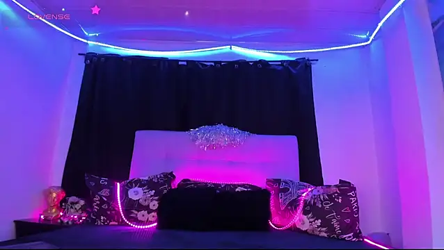 Ethan_BoyyのライブXXXチャット
