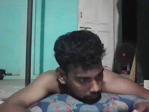צ'אט XXX בשידור חי של Tamilgud23