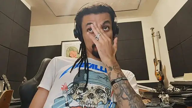 FavelaDaddyCum Live XXX Chat