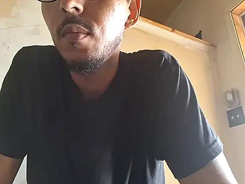 Chatroom XXX en direct de ThrowedWorldWide