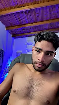 צ'אט XXX בשידור חי של AlejandroGreco