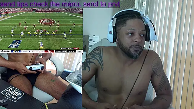 FreakyRu élő XXX-chatje