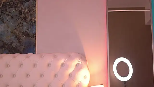 BellaNoirre's Live XXX Chat