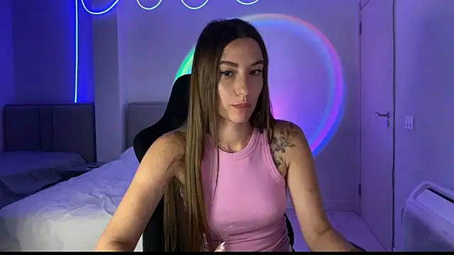 PrincesSsLilu's Live XXX Chat
