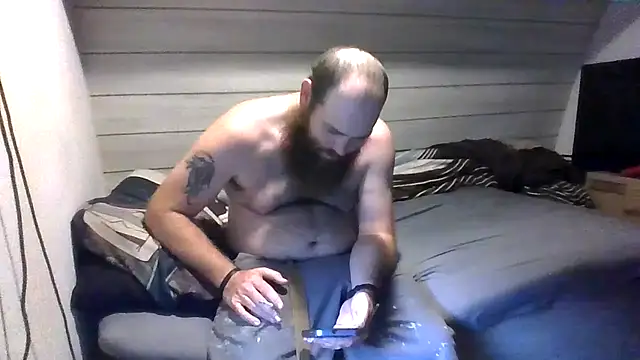 צ'אט XXX בשידור חי של ThisGuy42o