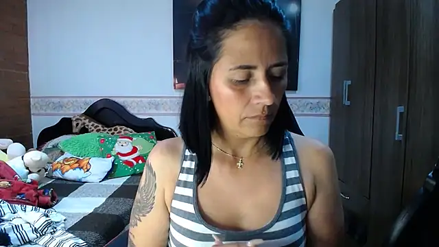 Chatroom XXX en direct de sharoon_cheerry